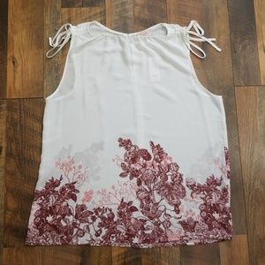 Loft sleeveless shirt